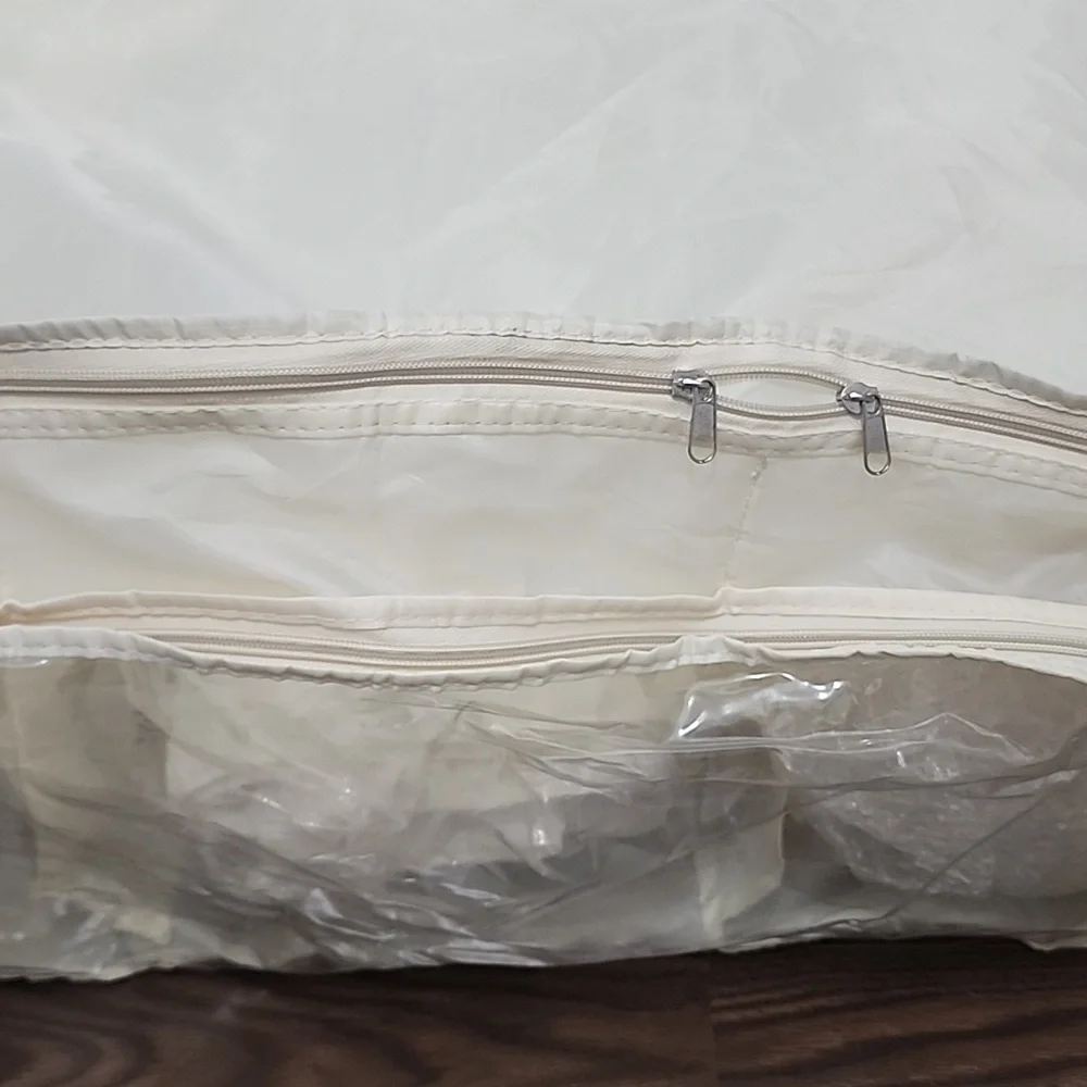 Large Storage Bag For Blankets Sheets Towels 3 Comparments With Zippers
